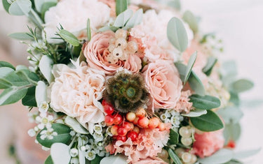 Top Picks For Silk Flower Wedding Arrangements | Bloomr
