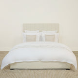 سرير بانوس من قماش المجعد