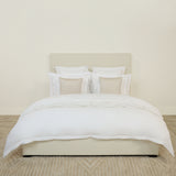 سرير جايا من قماش المجعد