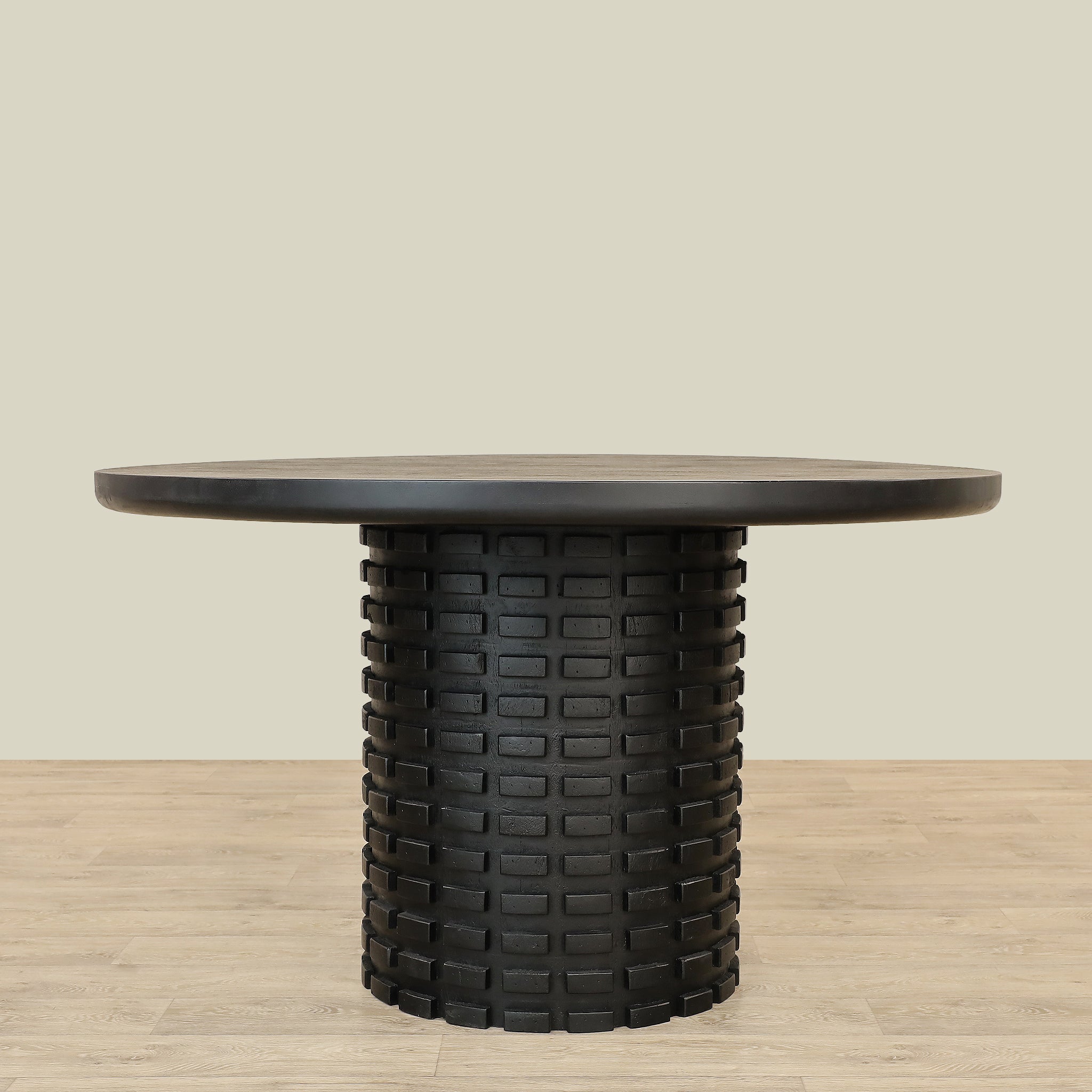 Dining Table – Bloomr