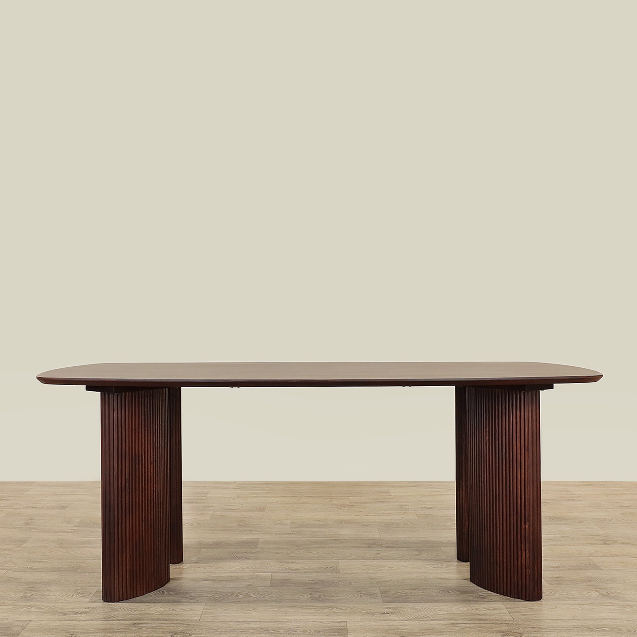 Clomr Table Dining Table – Bloomr